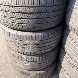 235/45r18 Hankoon Tires En Excelentes Condiciones De Vida Las R