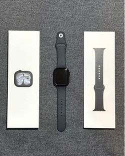 Apple Watch with Midnight Sport Band seies 11