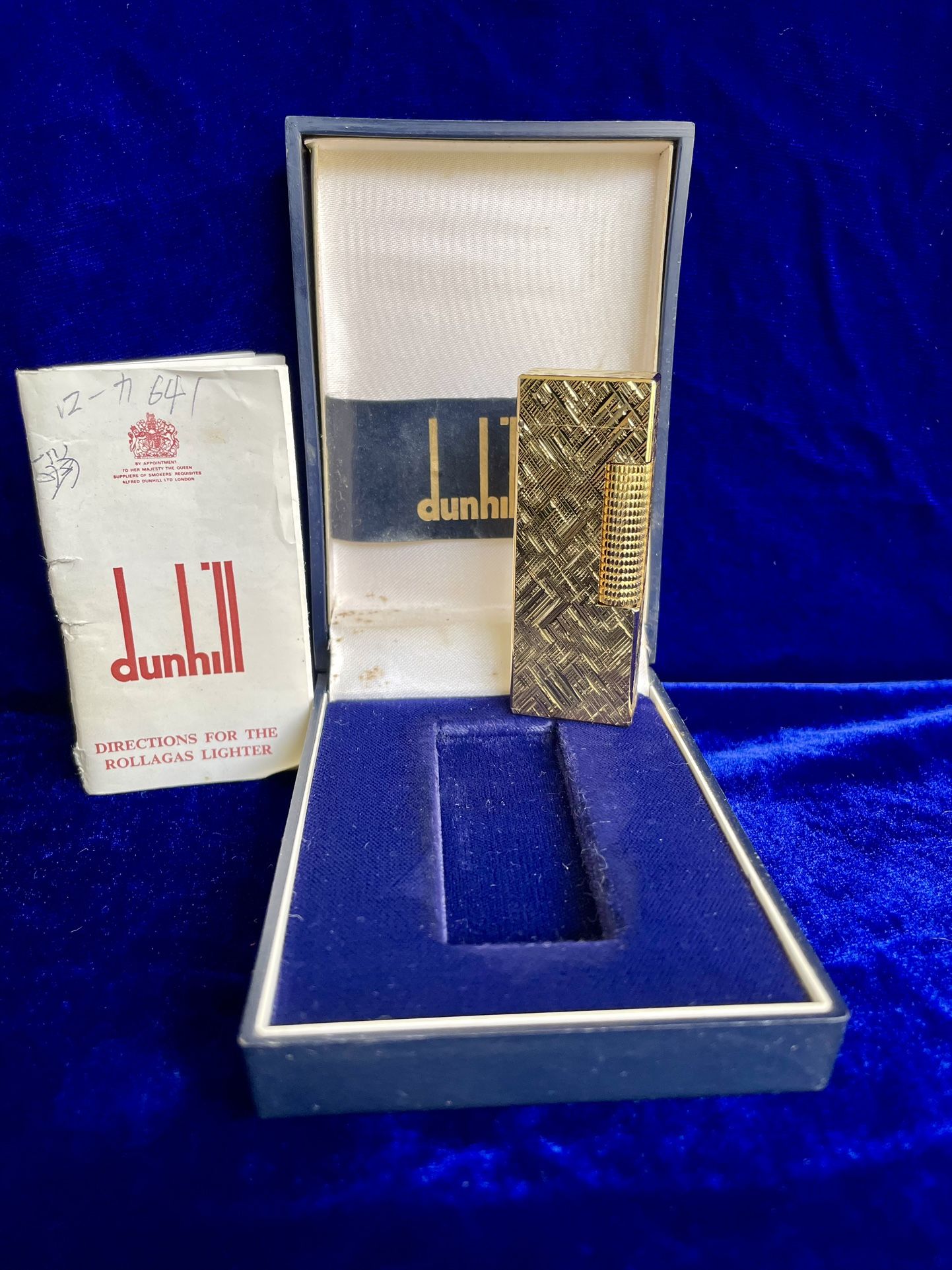Gold Florentine Vintage Dunhill Lighter 99.9% New Condition Works 1 Year Warranty 