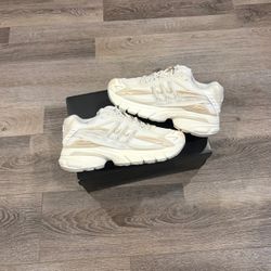 Pharrell Williams x adidas Adistar Jellyfish “Triple White” Size 6.5 Brand New