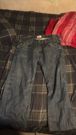 Levis 501s
