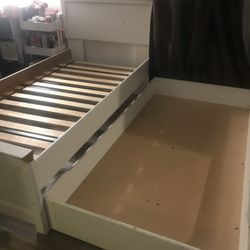 Doble Twin Bed