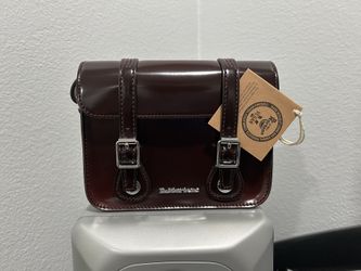 Doc Martens - 7 inch Satchel