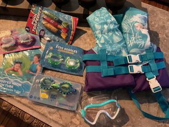 Disney swimming stuff