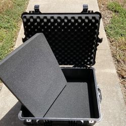 $300 Pelican 1610 Case with Foam, Black