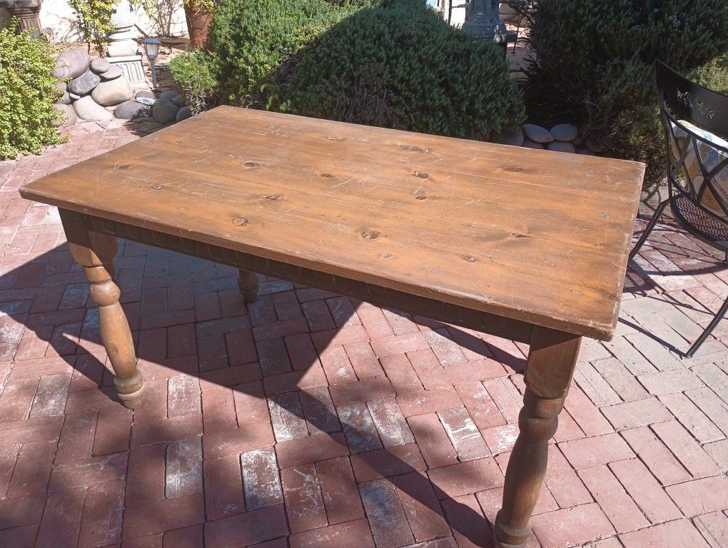 Farmhouse Table