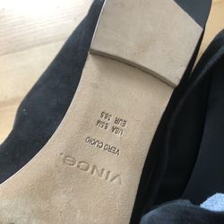 Tory Burch flats , 9 Vince Lofters, 9