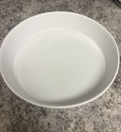 4-Piece Crate And Barrel Bowls In 3 Sizes 