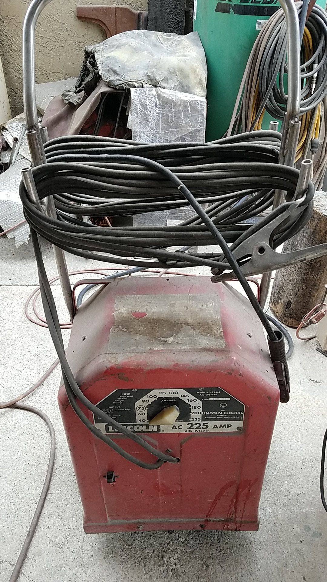 Lincoln arc welder 220v.needs repair