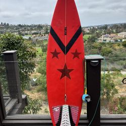Surfboard  5’7” X 16 1/2”  X 1”
