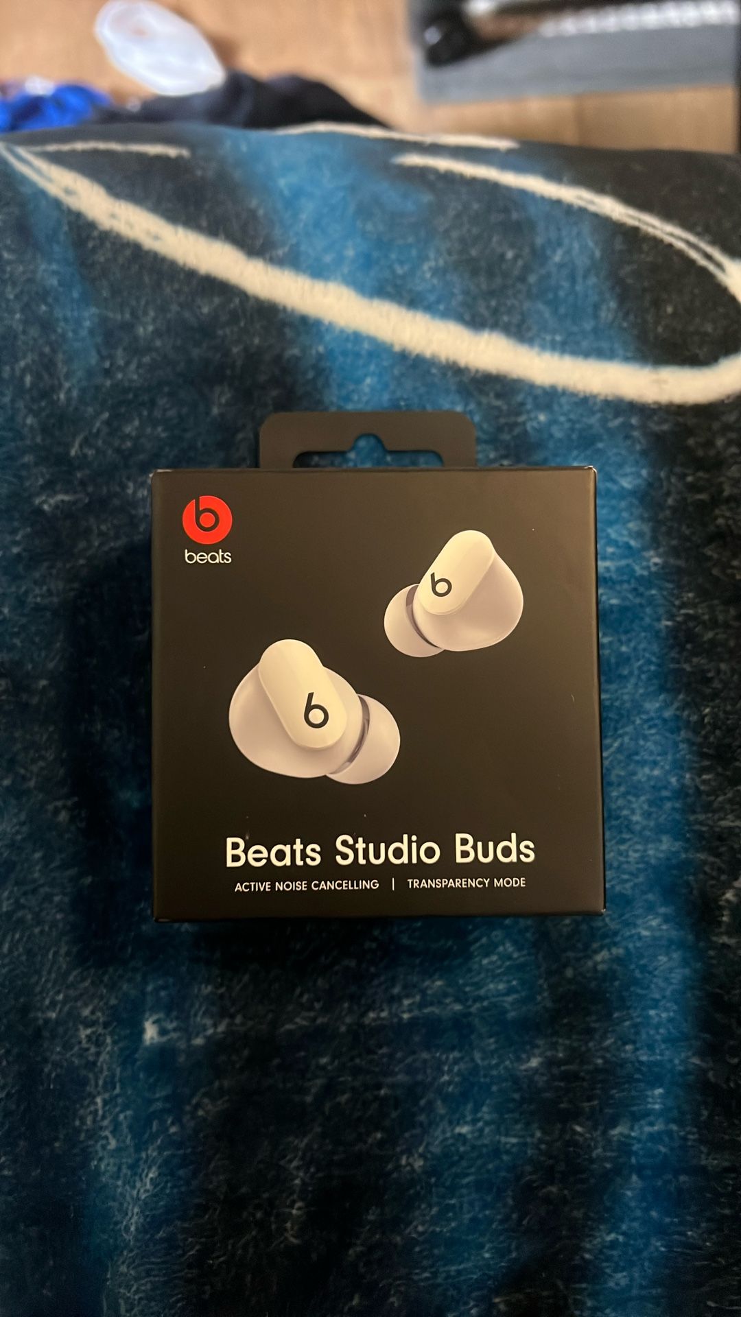 Beats Studio Buds