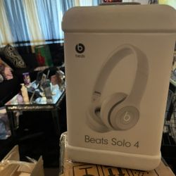 Solo beats 4