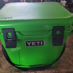 Brand New Yeti Roadie 24 Hard Cooler $230 Pickup In Oakdale 