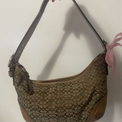 Tan Vintage Coach 6351 Purse 