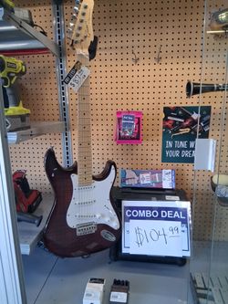 Electric Guitar Grote with Behringer Amp