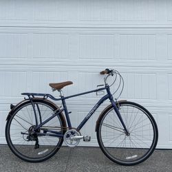 Momentum Street Comfort Cruiser / Commuter Bike Aluminium Bicycle