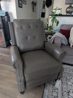 Recliner Chair