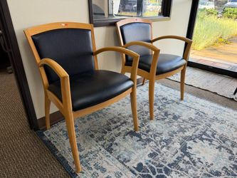 Office Chair / Guest Chairs