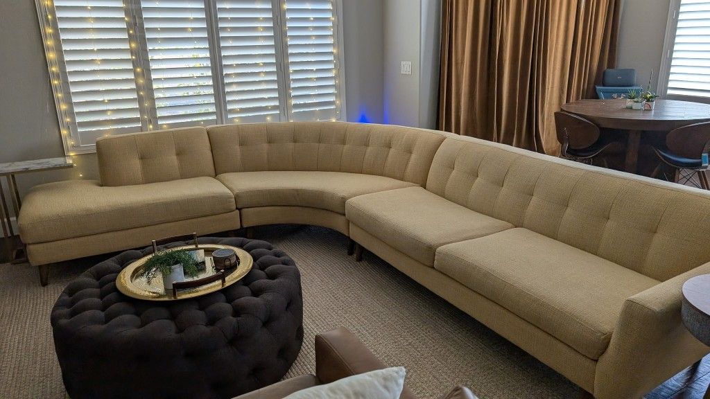 Chill 3 Curved Sofa