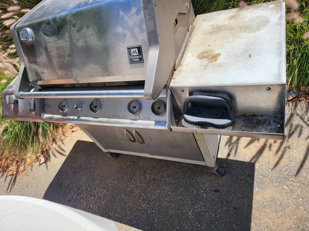 BBQ Grill 
