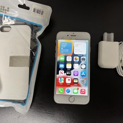 Apple iPhone 6S 32GB Unlocked White/Black SmartPhone