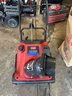 Toro 3650 Snow Blower For Parts Or Repair