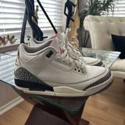 JORDAN 3’s SIZE 9.5