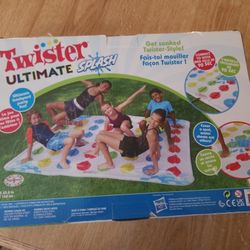 Twister Ultimate Splash