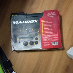 Maddox  11pc Disk Brake Pad And Caliper Service Tool Kit