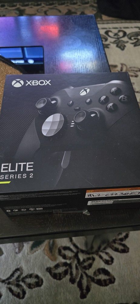 XBOX ONE X GEARS 5 LIMITED EDITION  1TB