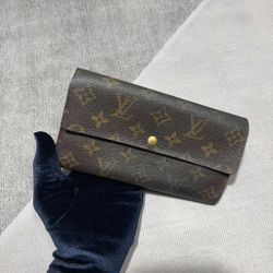 LV wallet