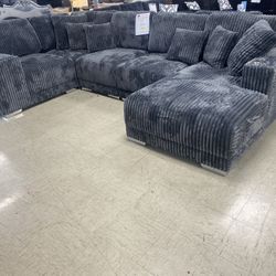 Sectional $1,999