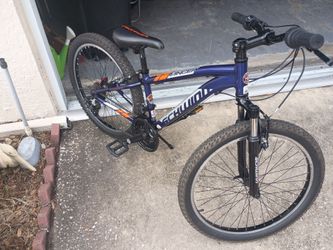 Shwinn boys bike 24"