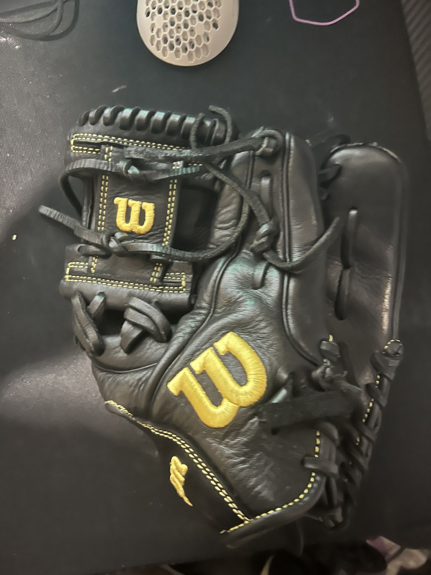 A950 11.5 Baseball Glove
