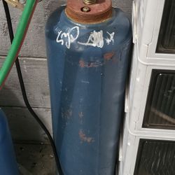Oxy Acetylene Welding Tanks 