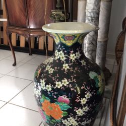 Vase With Flowers Designers