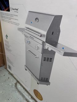 Brand new in box Kitchen Aide BBQ Grill. Price is firm
