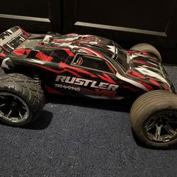 Traxxas rustler VXL brushless 70+mph