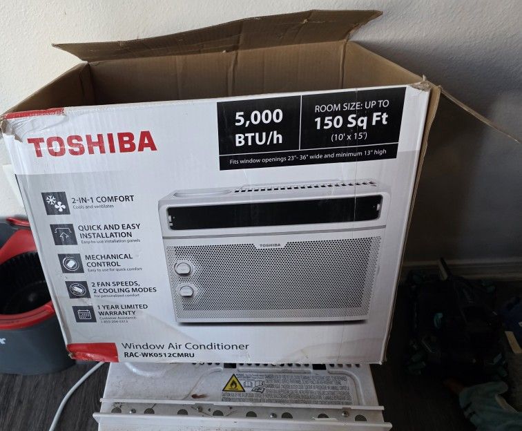 AC TOSHIBA