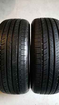 Land sport in good condition 2 tires 215 55 17 80% tread