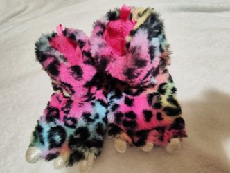 Toddler Girl Panther Slippers Size 5-6