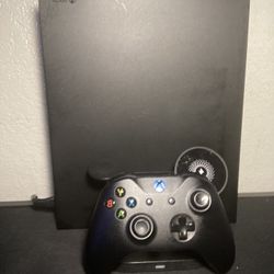 Xbox One X 1Tb