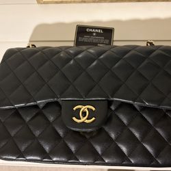 ✨ Chanel Jumbo Classic Double Flap – Caviar Leather • Gold Hardware • Full Set ✨