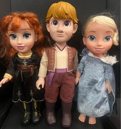 Disney doll bundle