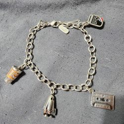 James Avery Forged Link Bracelet With 4 Charms 