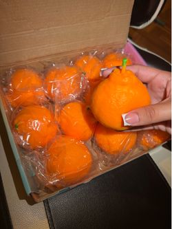 ORANGE SQUISHY 🍊