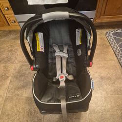 Baby carseat