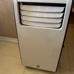 Kenmore portable Air Conditioner on wheels AC works great