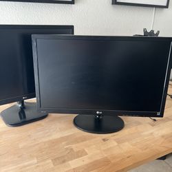 2 LG 27 In Monitors 