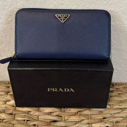 Prada Blue Saffiano Leather Continental Wallet. P0089